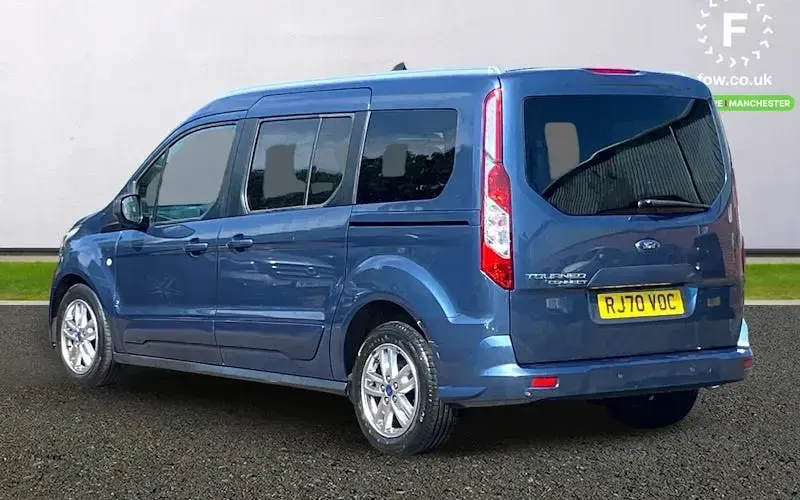 Used Ford Tourneo Active 120 HP (88 kW) 2021 Blue Estate