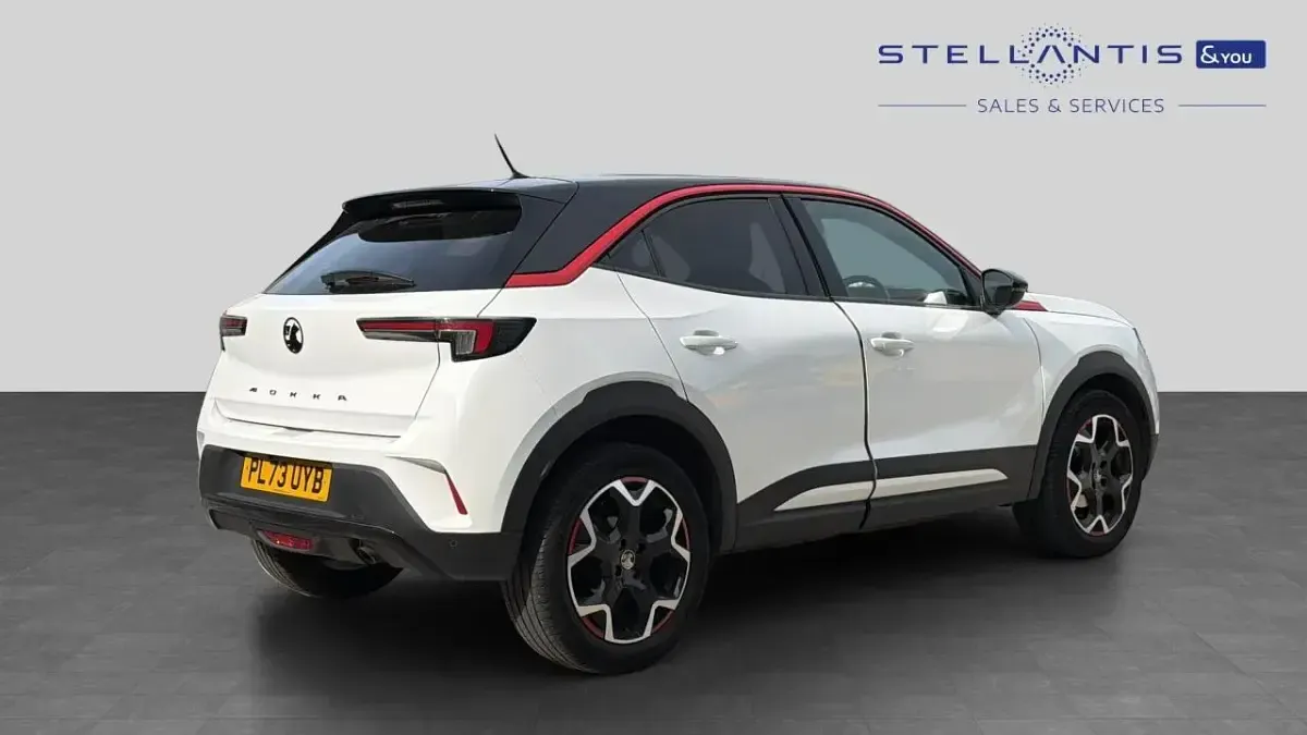 Used Vauxhall Mokka S 99 HP (72 kW) 2023 White SUV
