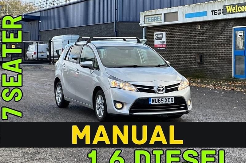 Silver Used 2015 Toyota Verso MPV | £4,250 (Fair price) - Image 1/1