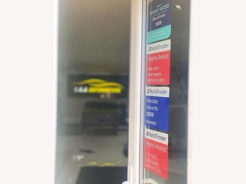 Used VW Caravelle Generation Six 2016 Red MPV