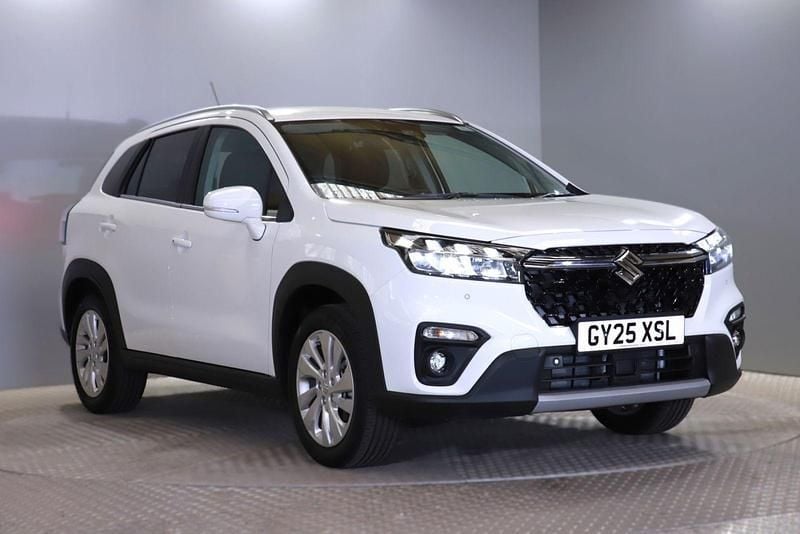 White New 2025 Suzuki SX4 S-Cross SUV | £23,995 (Good price) - Image 1/3