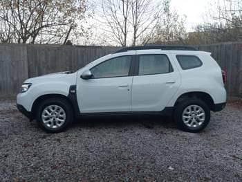 Used Dacia Duster Comfort 100 HP (73 kW) 2022 White SUV