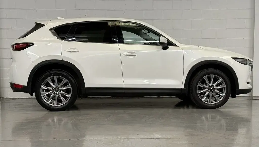 Used Mazda 6 Inclusive 165 HP (121 kW) 2020 White SUV
