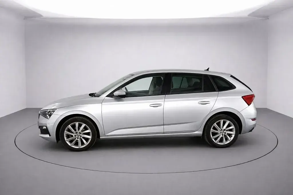 Gebraucht Skoda Scala SE L 150 PS (110 kW) 2021 Silber Kleinwagen