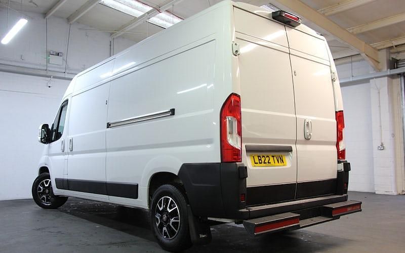 Used Fiat Ducato Business 179 HP (131 kW) 2022 White Van