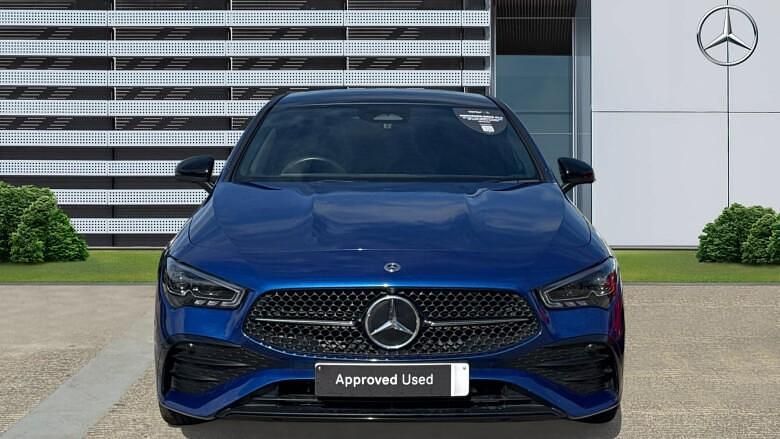 Used Mercedes CLA180 AMG Line Premium Plus 136 HP (100 kW) 2024 Sedan