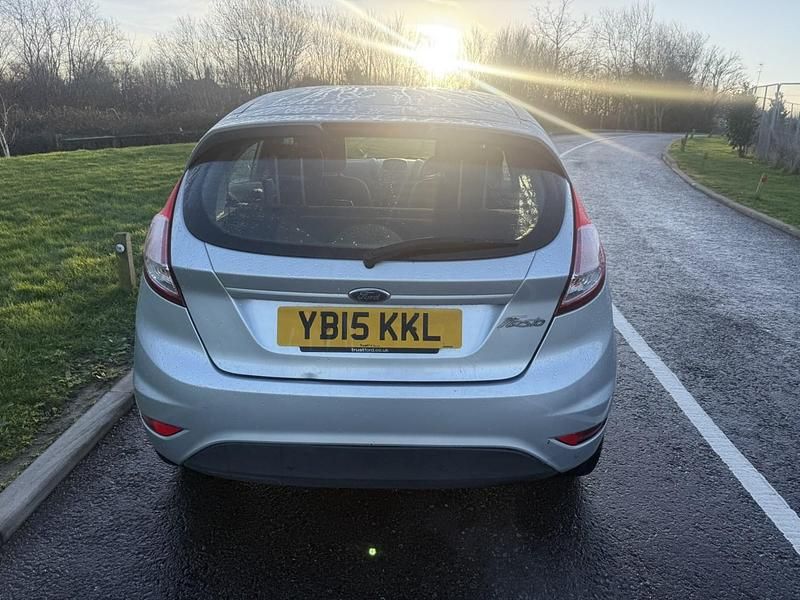 Used Ford Fiesta Zetec 2015 Silver Hatchback