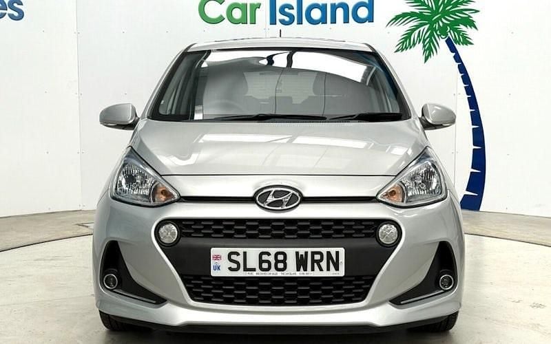 Used Hyundai i10 Premium SE 88 HP (64 kW) 2020 Hatchback