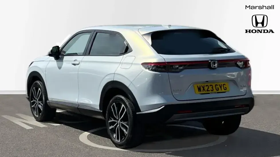 Used Honda HR-V Elegance 131 HP (96 kW) 2023 White SUV