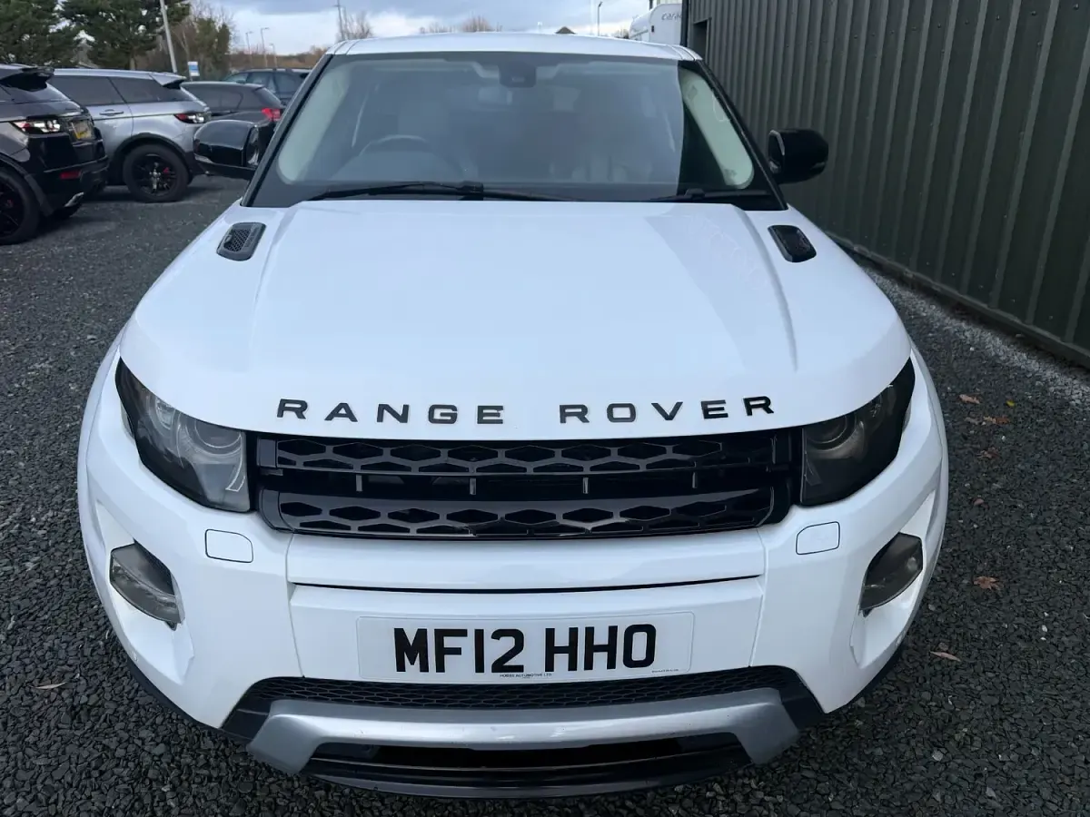 Used Land Rover Range Rover evoque Dynamic 150 HP (110 kW) 2012 White Coupe