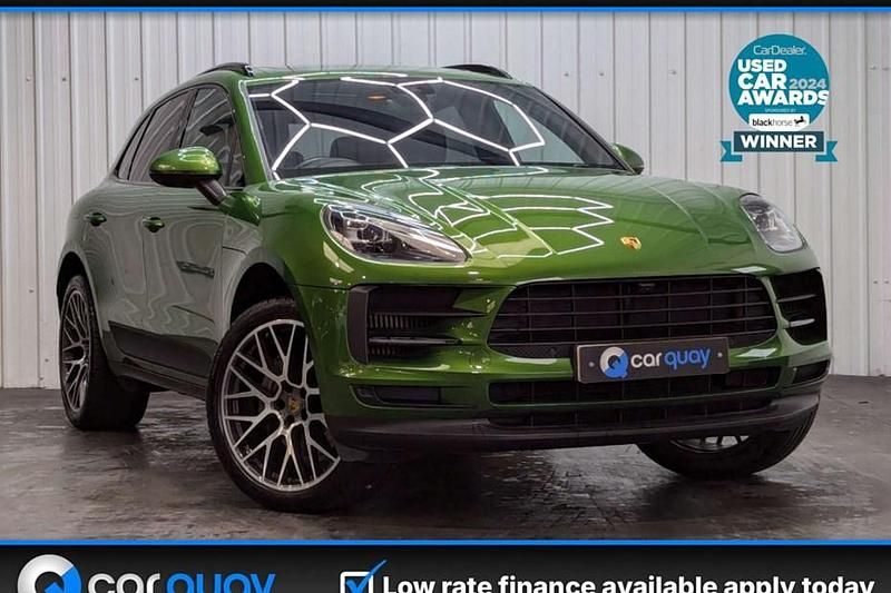 Used 2019 Porsche Macan SUV | £38,995 (Expensive) - Image 1/1