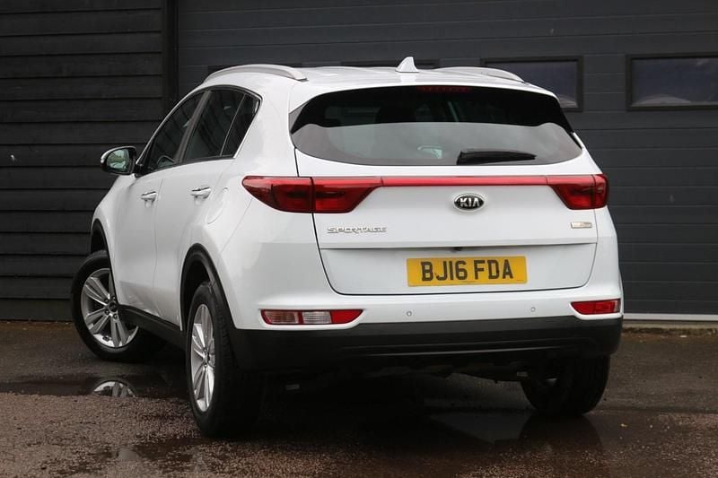Used Kia Sportage 130 HP (95 kW) 2016 White SUV