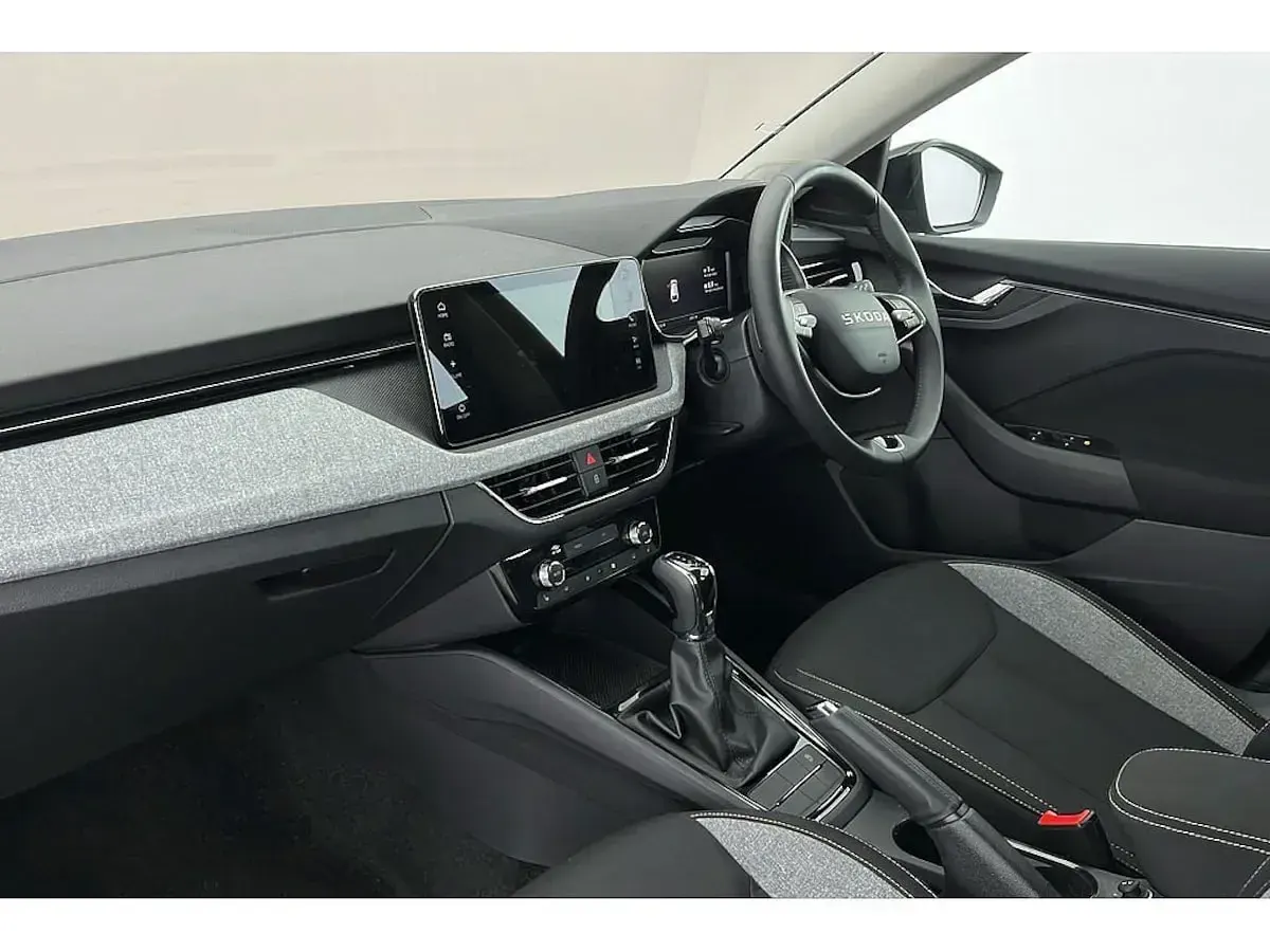 Used Skoda Scala SE 113 HP (83 kW) 2025 Black magic pearl effect Hatchback