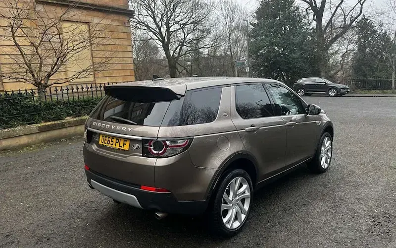 Used Land Rover Discovery 5 HSE Luxury 179 HP (131 kW) 2019 SUV