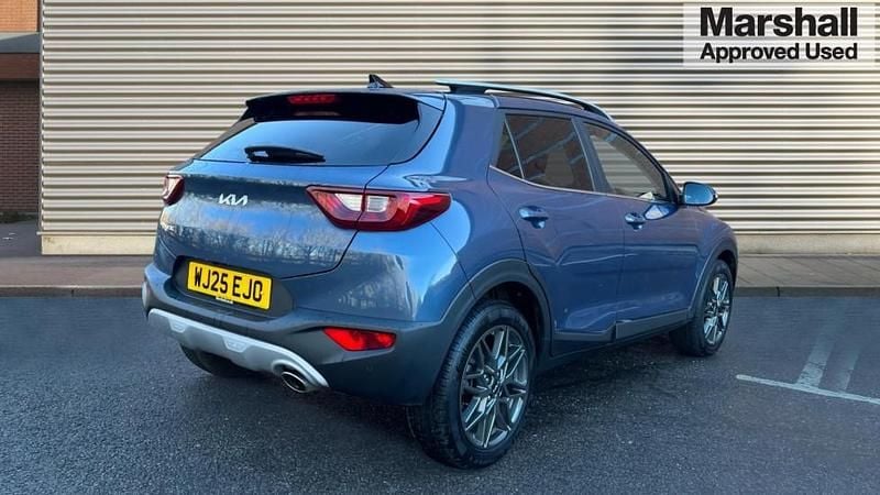 Used Kia Stonic 98 HP (72 kW) 2025 Blue SUV