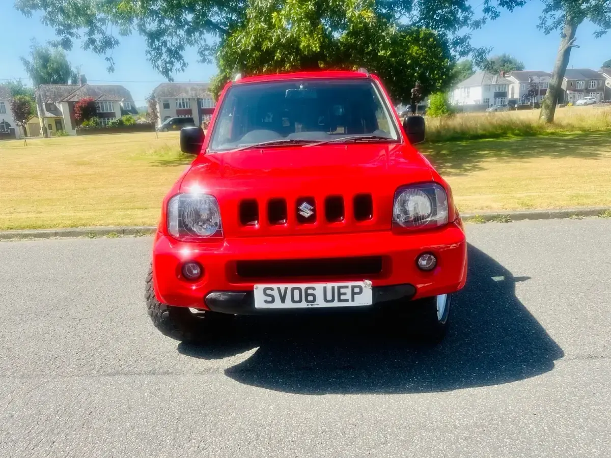 Used Suzuki Jimny 2006 Red SUV
