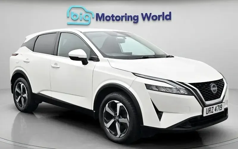 Used Nissan Qashqai N-Connecta 140 HP (102 kW) 2023 SUV