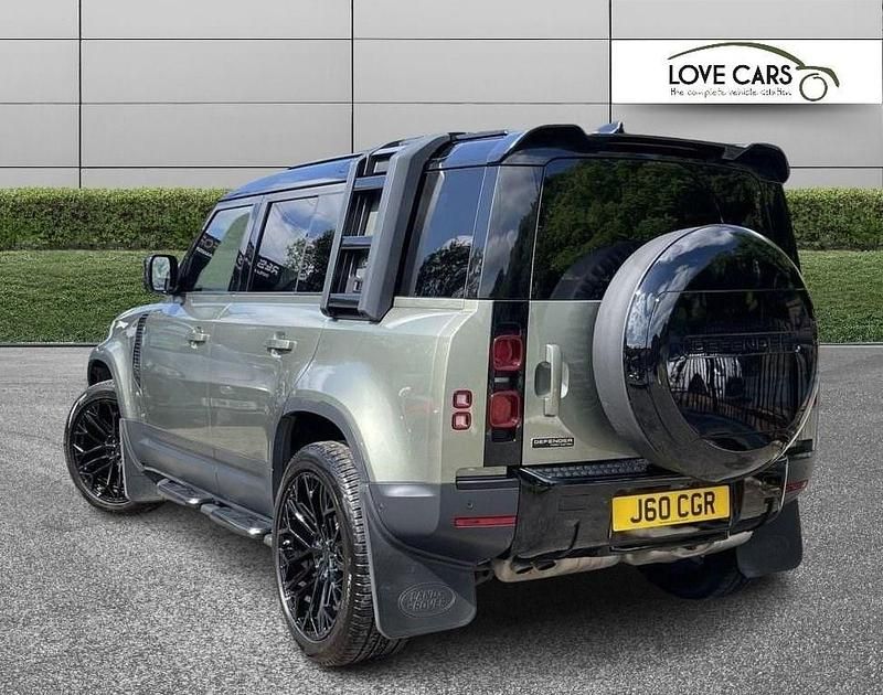 Usado Land Rover Defender First Edition 2020 Verde SUV