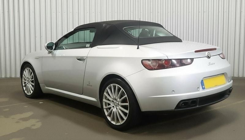 Used Alfa Romeo Spider 2007 Silver Cabriolet