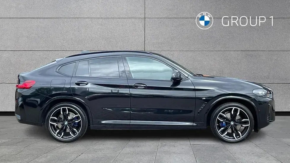Used BMW X4 M Sport 360 HP (264 kW) 2025 Black SUV