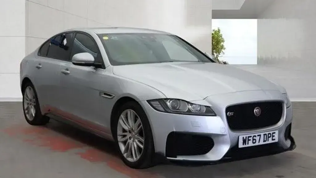 Used Jaguar XF S 300 HP (220 kW) 2017 Silver Sedan
