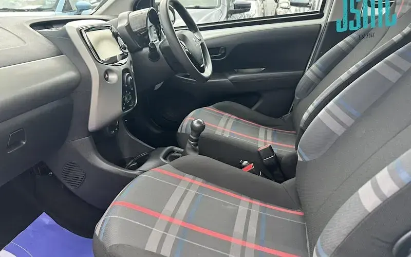 Used Peugeot 108 Active 68 HP (50 kW) 2018 Hatchback