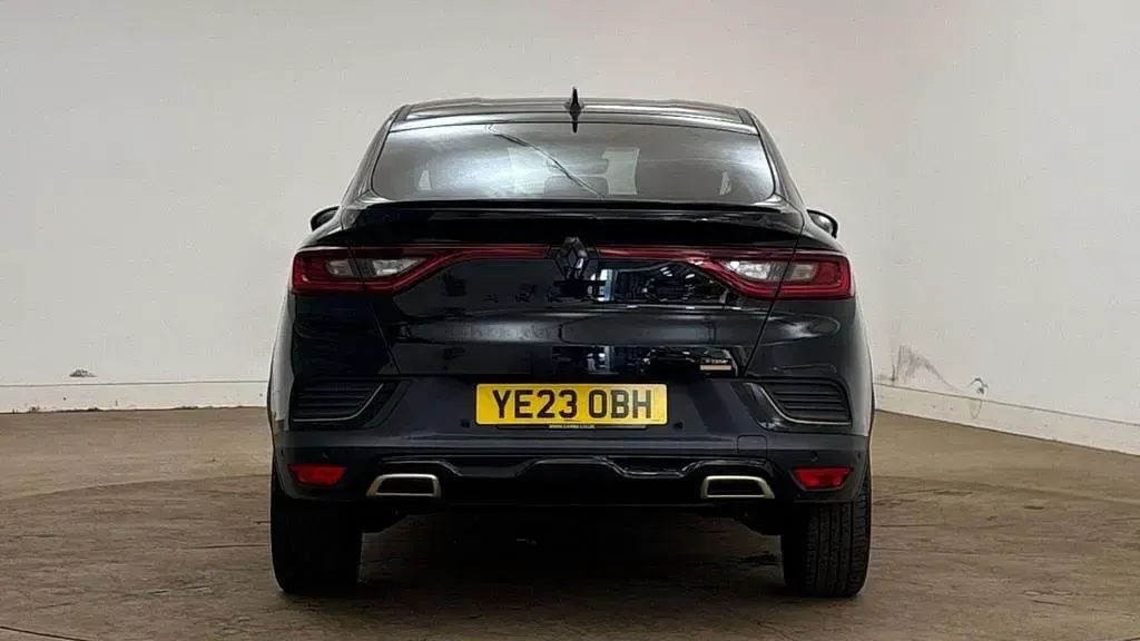 Used Renault Arkana Engineered 142 HP (104 kW) 2023 Black  SUV