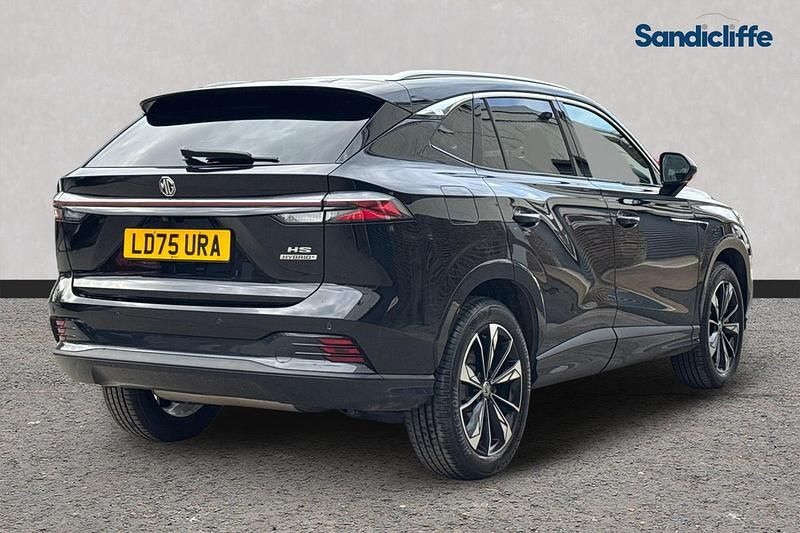 Used MG HS Trophy 224 HP (164 kW) 2024 Metallic  black pearl SUV