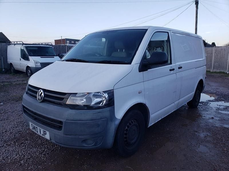 Used VW Transporter 84 HP (61 kW) 2010 White Van