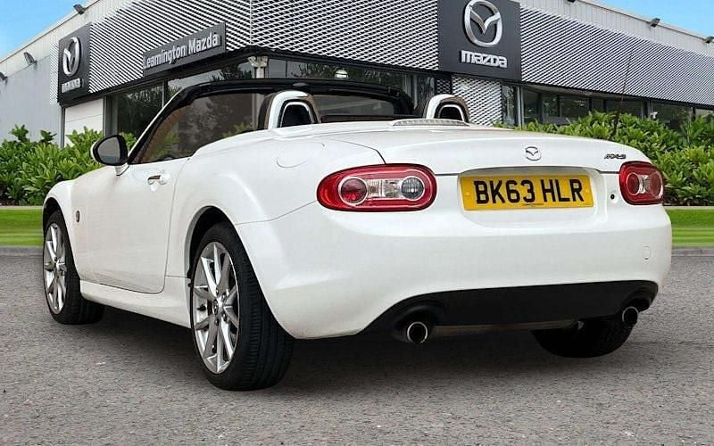 Used Mazda MX5 Inclusive 160 HP (117 kW) 2014 White Cabriolet
