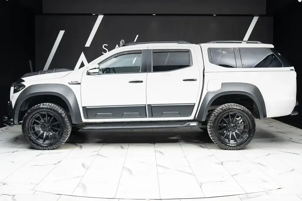 Used Mercedes X350 254 HP (186 kW) 2020 White Pickup
