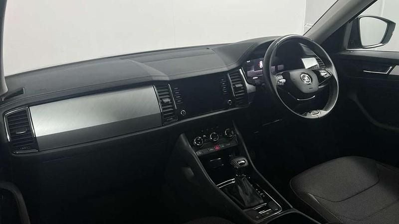 Used Skoda Kodiaq SE Drive 150 HP (110 kW) 2023 Grey SUV