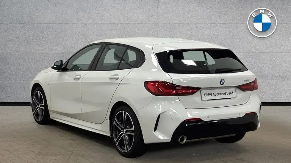 Used BMW 118 M Sport 134 HP (98 kW) 2023 White