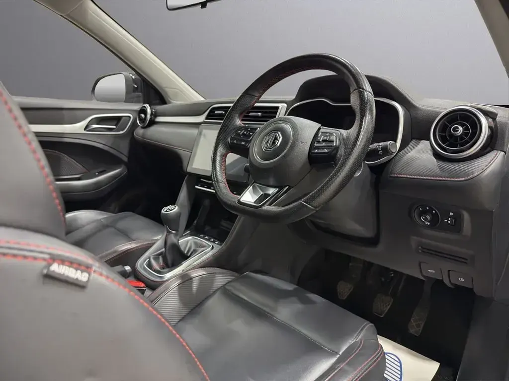 Used MG ZS Exclusive 111 HP (81 kW) 2022 Black SUV