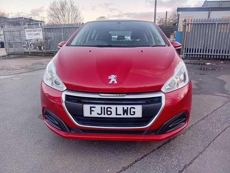 Used Peugeot 208 Active 2017 Red Hatchback