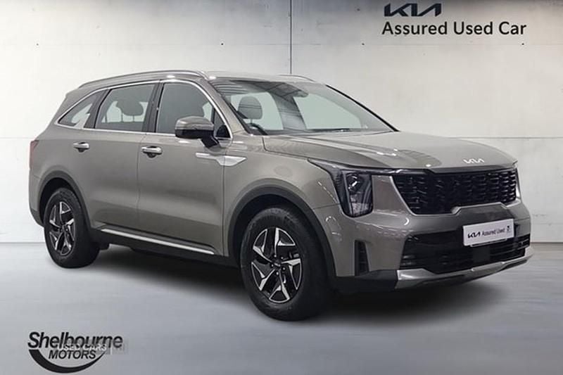 Used Kia Sorento 261 HP (191 kW) 2025 Grey SUV