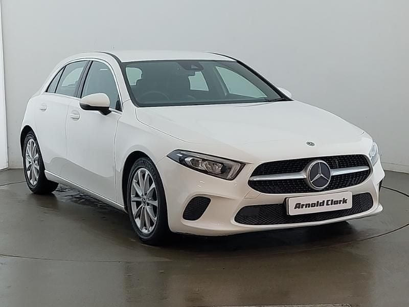 Used Mercedes A180 116 HP (85 kW) 2018 White Hatchback