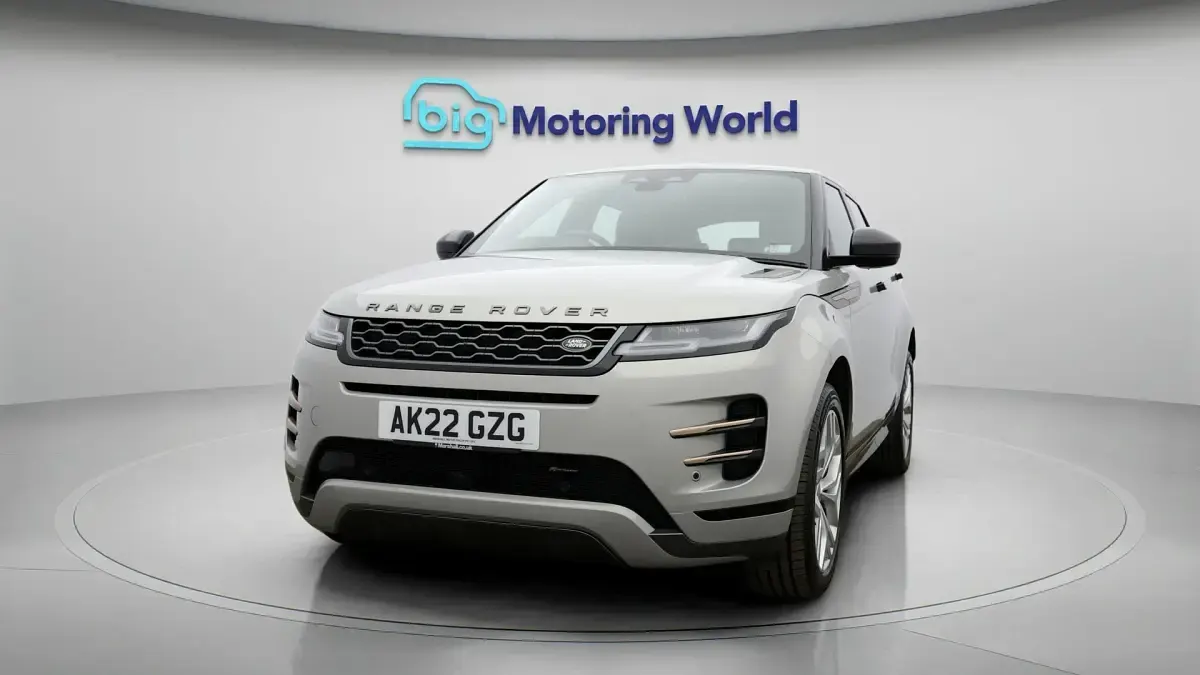 Used Land Rover Range Rover evoque SE Dynamic 207 HP (152 kW) 2022 Silver SUV