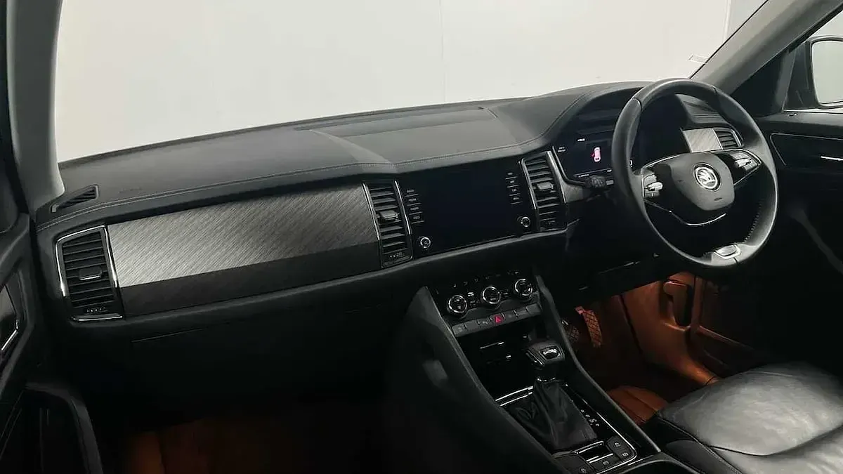 Used Skoda Kodiaq SE L Executive 150 HP (110 kW) 2023 Grey SUV