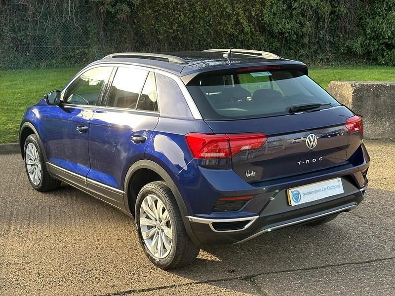 Used VW T-Roc SE 115 HP (84 kW) 2019 Blue SUV
