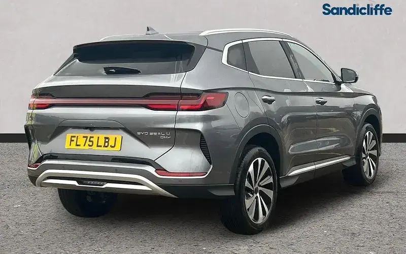 Used BYD Seal Comfort 218 HP (160 kW) 2025 Metallic  time grey Estate