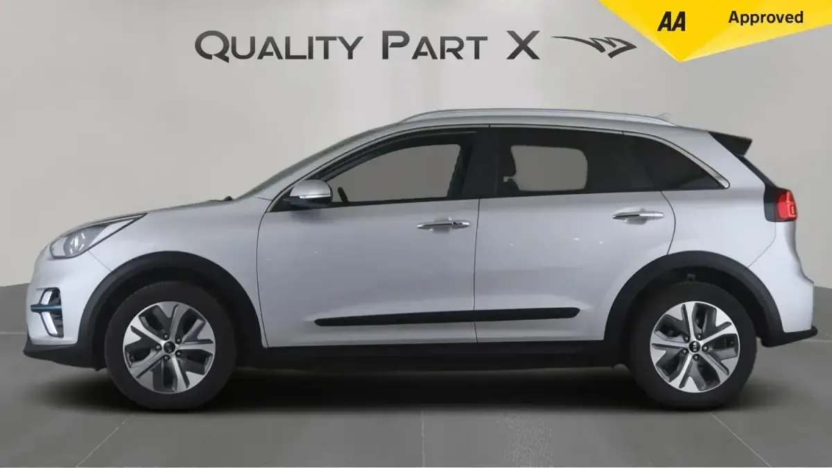 Used Kia Niro 150 kW (204 HP) 2021 Silver SUV