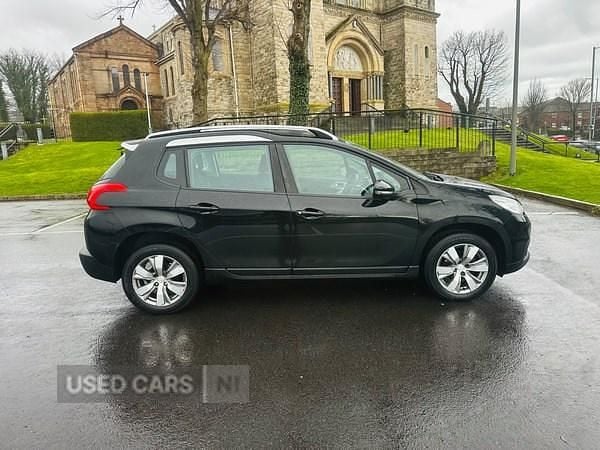 Begagnad Peugeot 2008 Active 2015 Svart SUV