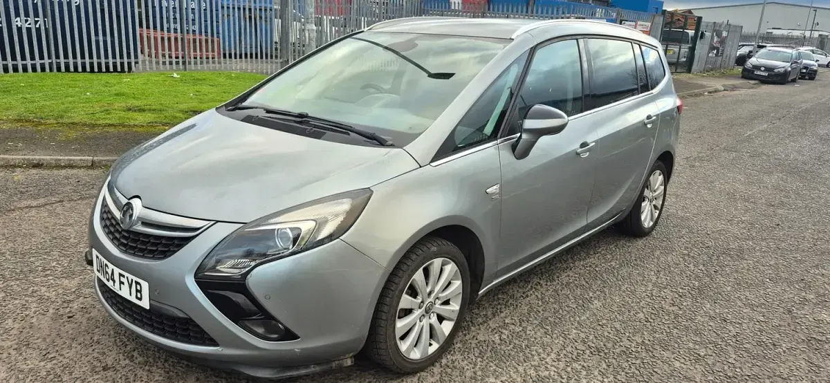 Used Vauxhall Zafira 170 HP (125 kW) 2014 Silver MPV