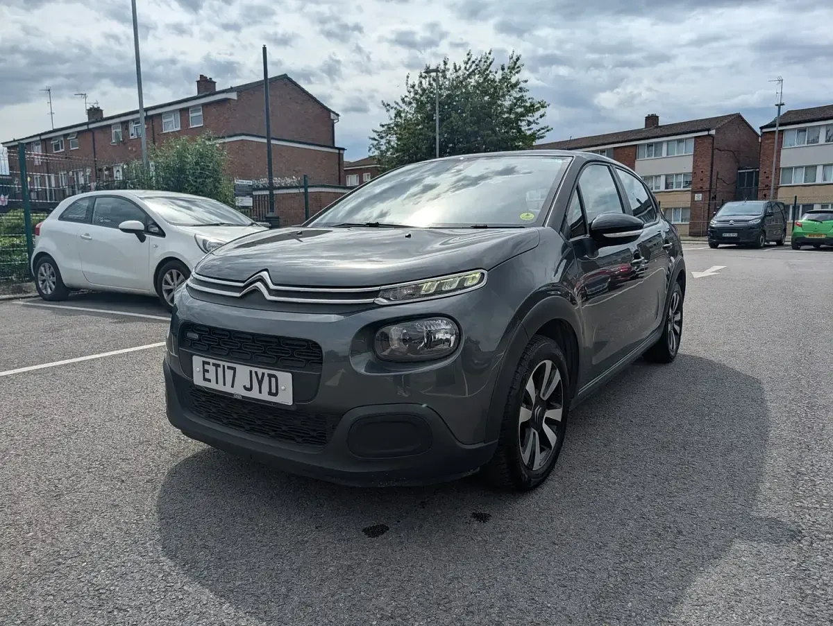 Used Citroën C3 Feel 82 HP (60 kW) 2017 Grey Hatchback