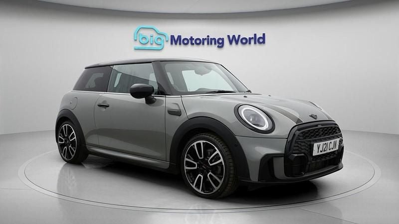 Used Mini Cooper Hatch 136 HP (100 kW) 2021 Grey Hatchback