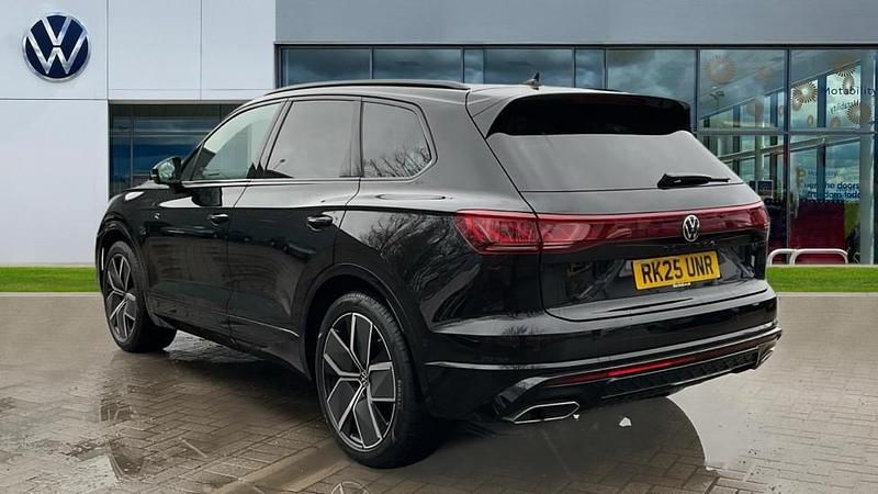 Used VW Touareg Black Edition 286 HP (210 kW) 2025 Grenadilla black metallic SUV