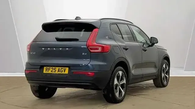 Used Volvo XC40 Plus 194 HP (142 kW) 2026 SUV