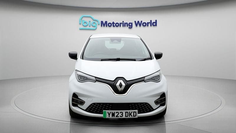 Used Renault Zoe Techno 98 kW (134 HP) 2023 Hatchback
