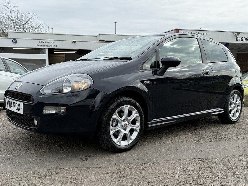 Rock 'n' roll blue Used 2014 Fiat Punto Hatchback | £4,099 (Fair price) - Image 1/4